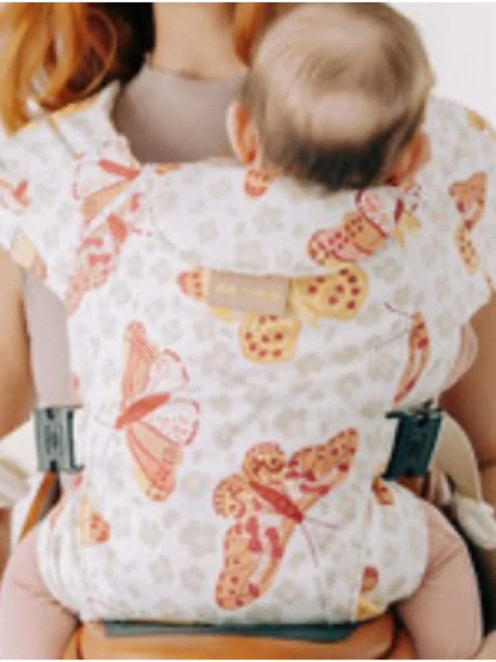 Tush Baby and Tea Butterflies - The Snug Hands-Free Carrier New with tags